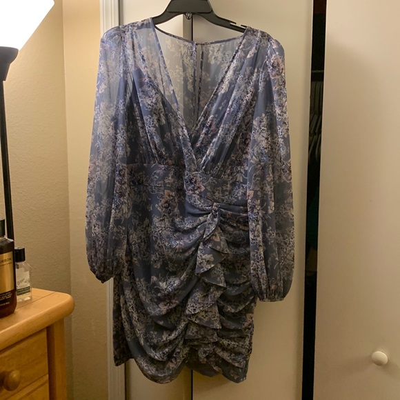 Ever New Gorgeous Light Blue Floral Short Dress - Picture 2 of 11